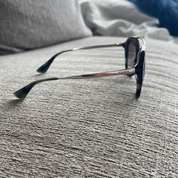Real Prada Sunglasses - Picture 4 of 5